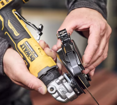 Dewalt DCG404N Avuç Taşlama Aküsüz - Görsel 5