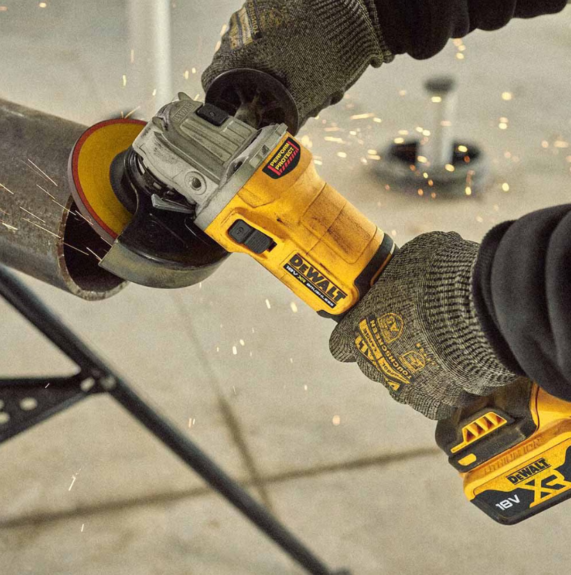 Dewalt DCG407M2T Kömürsüz Avuç Taşlama 18v 4.0Ah - Görsel 4