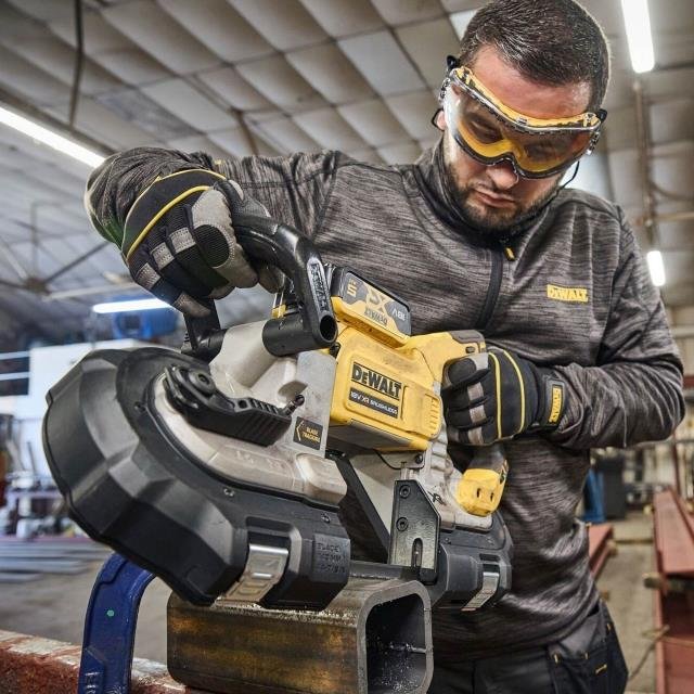 Dewalt DCS374N Kömürsüz Şerit Testere Aküsüz - Görsel 6