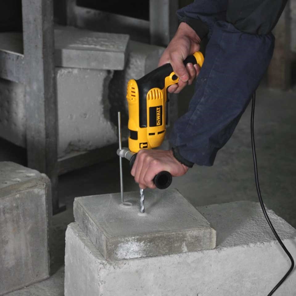Dewalt DWD024KS 650W Darbeli Matkap - Görsel 2