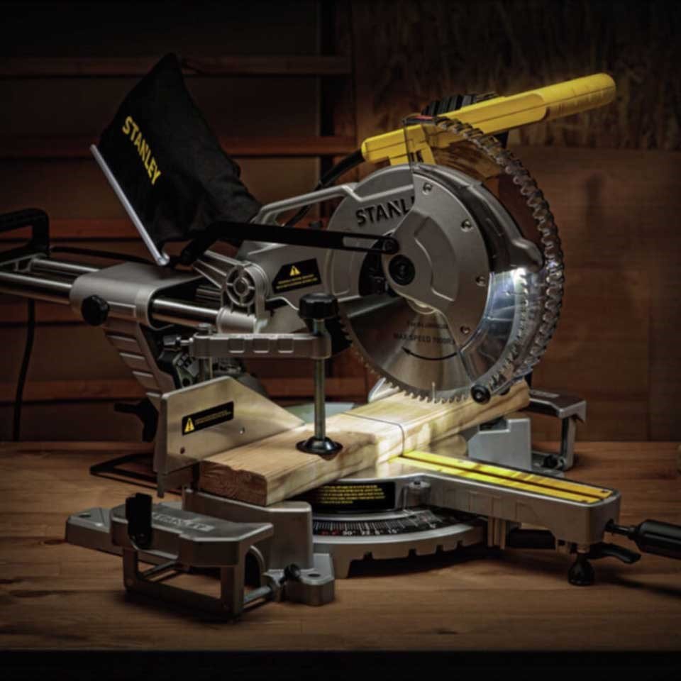 Stanley SM18 Gönye Testere 1800W - Görsel 5